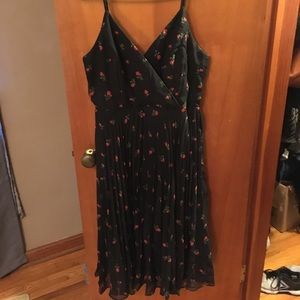 Black cocktail dress with roses